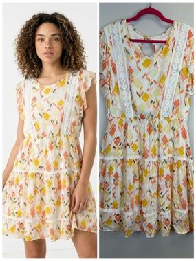 Floral Print NWT Dress Size L Lined Party Event Wedding Spring Summer Feminine